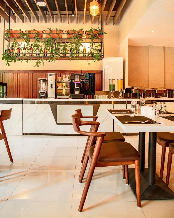 Mila Hotel Κατμαντού Εξωτερικό φωτογραφία